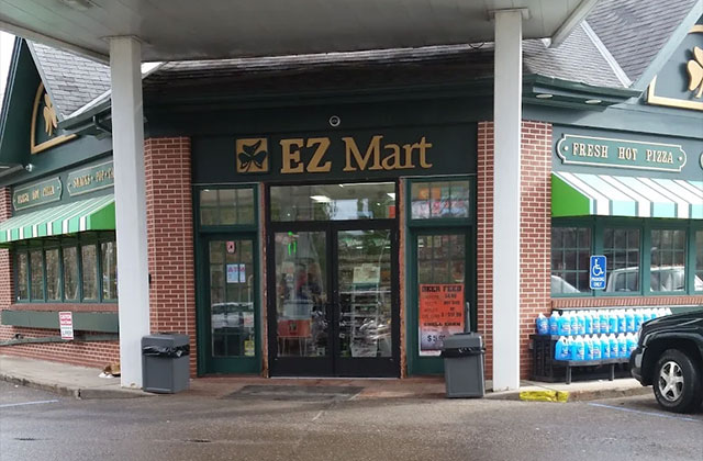  Interlochen EZ Mart in Interlochen, Michigan